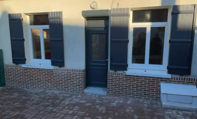 pose de menuiserie sur la commune de Vron , Berck, FF - CREABOIS
